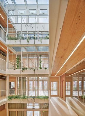 Sants Social Center