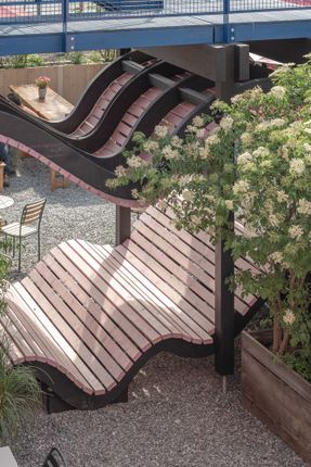 Remise Rosa Complex