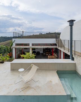 House JF