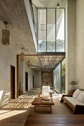 JQY House