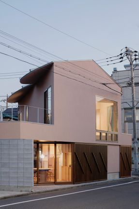 House Around The Corner In Kugahara