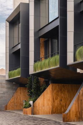 Arme Residence