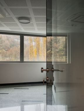 Mixed-use Office, Warehouse And Parking Building
