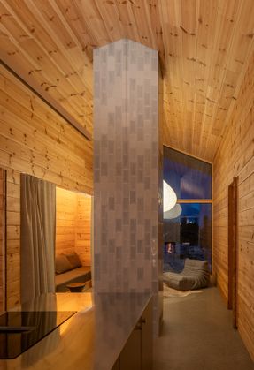 Van Peborgh Lodge