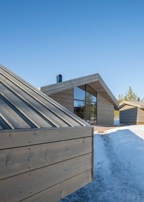 Van Peborgh Lodge