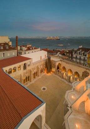 Restoration And Enhancement Of The Patriarchal Cathedral Of Lisbon, Installation Of The Archaeological Center, And Restoration Of The Upper And Lower Cloisters