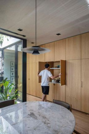 HIKARI House