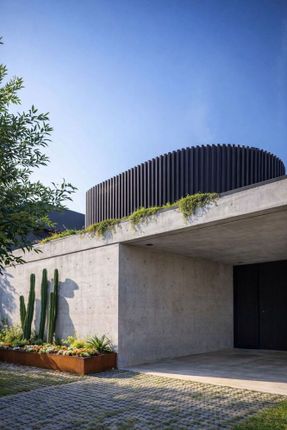 HIKARI House