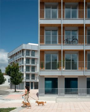 4 Social Housing Buildings In Valdecorvos, Pontevedra