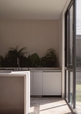 Hōsho House
