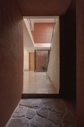 Hōsho House