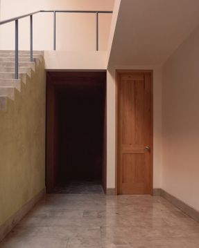 Hōsho House