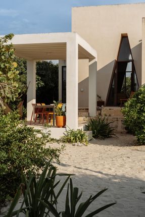 KatNap House