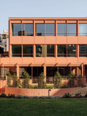 Padre Luís Cabral Building