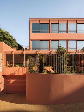 Padre Luís Cabral Building