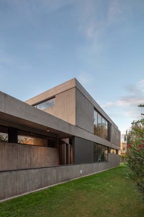 CCLM 280 House