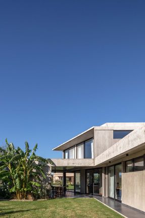 CCLM 280 House