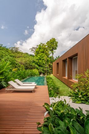 Promenade House