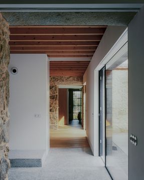 House In Santa Maria Da Feira