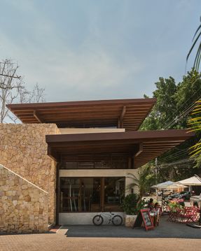 Plaza Pochote Commercial Center