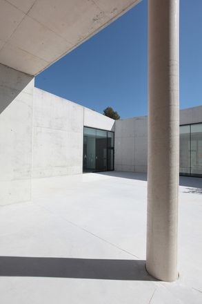 El Pinós Cultural Center