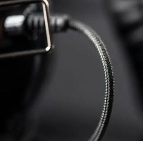 Pro-ject Hear It One Anniversary Headphones
