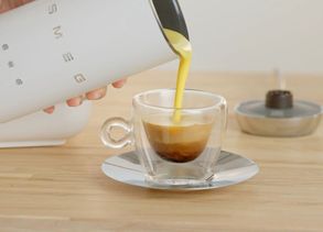 Smeg MFF02BLEU - Milk Frother