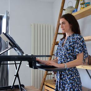 posturite DeskRite 100E Sit-Stand Platform