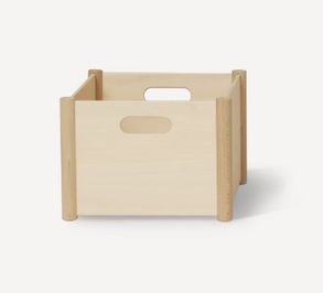 Form & Refine Pillar Storage Box - Medium Beech