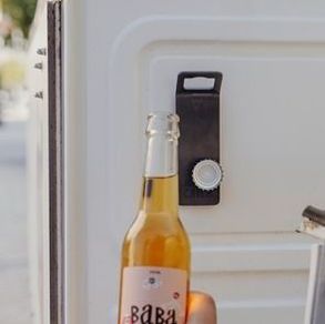 Hofats Johnny Catch Magnet Bottle Opener