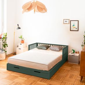 Ettone Nido with protective head-fence and storage drawer Kids Bed