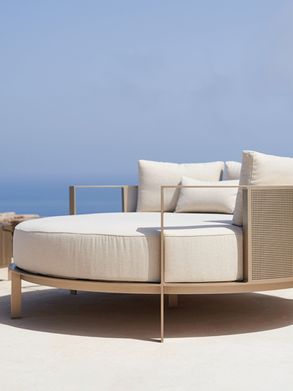 Gandiablasco Solanas Round Chill Bed