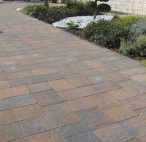Favaro1 Borgo Antico Paving