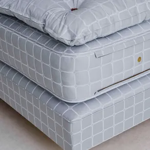 Savoir Penelope Headboard