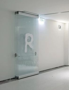 Anaunia PMC Movable Crystal Walls