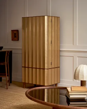 Pinch Glover Drinks Cabinet Gold