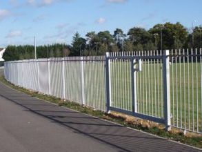 Zaun Vertical Bar Railings