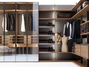 caccaro Walk-in closet with island