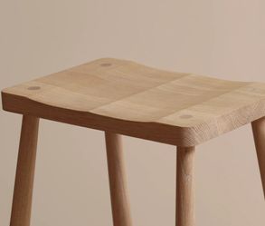 Pinch Imo counter stool
