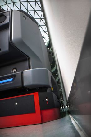Kaercher Scrubber Dryer Kira BD 50 Cleaning Robots