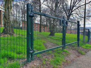 Zaun Axiom Fence System
