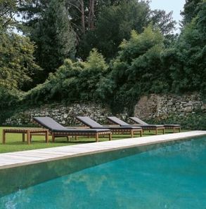 Roda Mistral Sofas & Sun Loungers