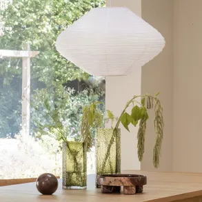 Case Causeway Vase