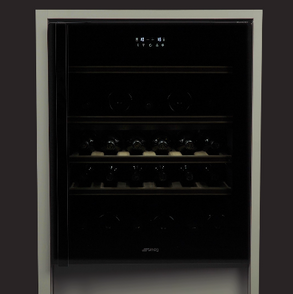 Smeg Wi-Fi Built-in Wine Cooler