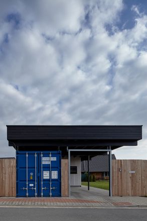 The Fence House