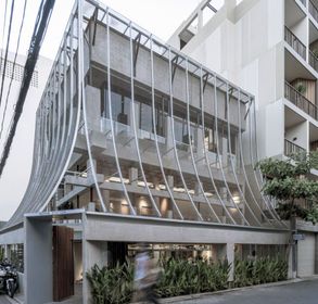 Ts VEIL Restaurant