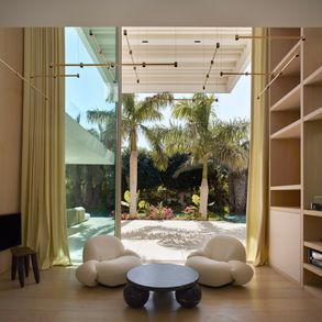 House Jacaranda