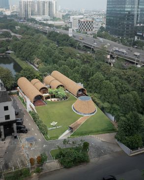 Shelters On Slope (SS) Garden