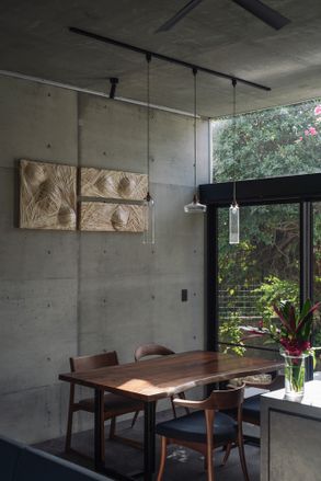 Inherit - House That Carries Forward Memory