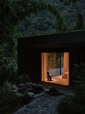 Zoland·emei, Resort